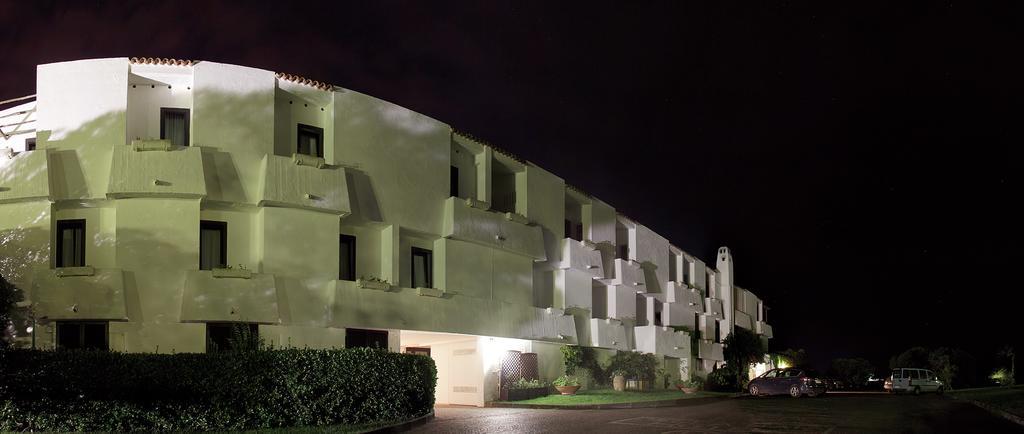 Hotel Della Baia Baia Domizia Exterior photo